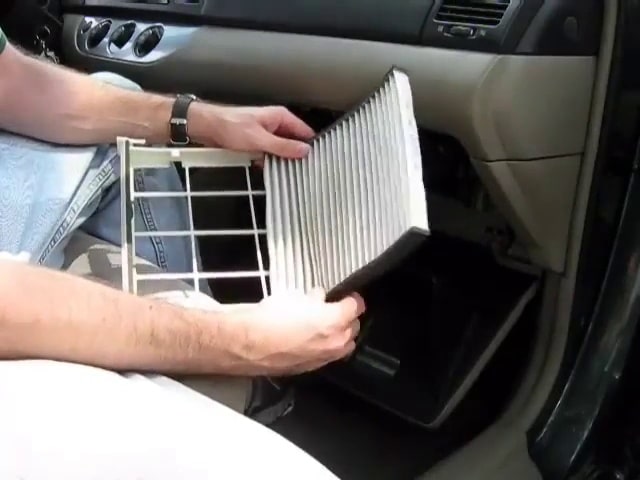 Uses Two Air Filters